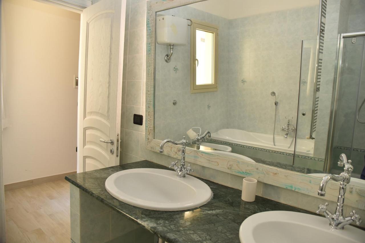 Bed and Breakfast Ai Raggi Di Sole Лечче Экстерьер фото