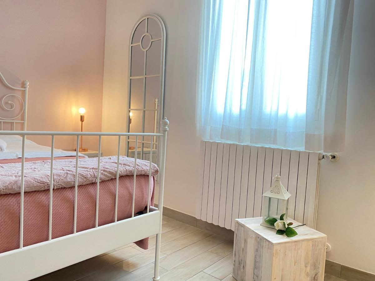 Bed and Breakfast Ai Raggi Di Sole Лечче Экстерьер фото